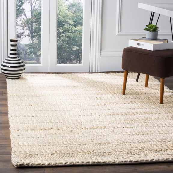 SAFAVIEH Natural Fiber Henrika Braided Area Rug, Bleach, 3' x 5'