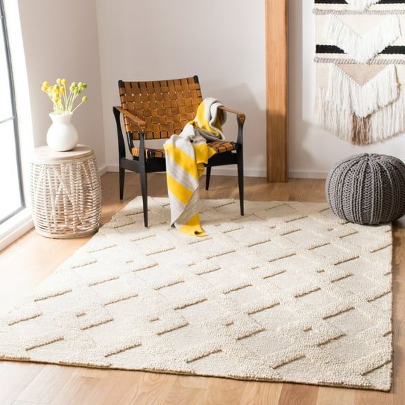 SAFAVIEH Natural Fiber Hermite Geometric Jute Area Rug, Ivory, 5' x 8'