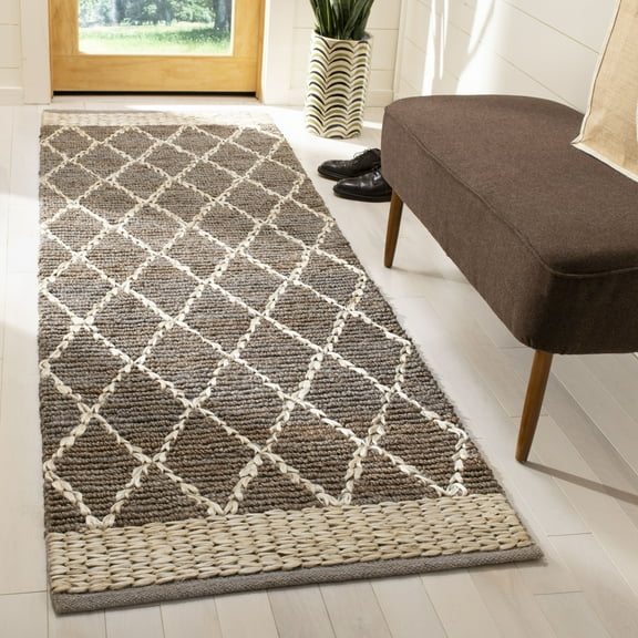 SAFAVIEH Natural Fiber Ingram Geometric Runner Rug, Natural/Grey, 2'6" x 8'