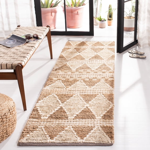SAFAVIEH Natural Fiber Serenity Geometric Jute Runner Rug, Brown/Beige, 2'3" x 8'