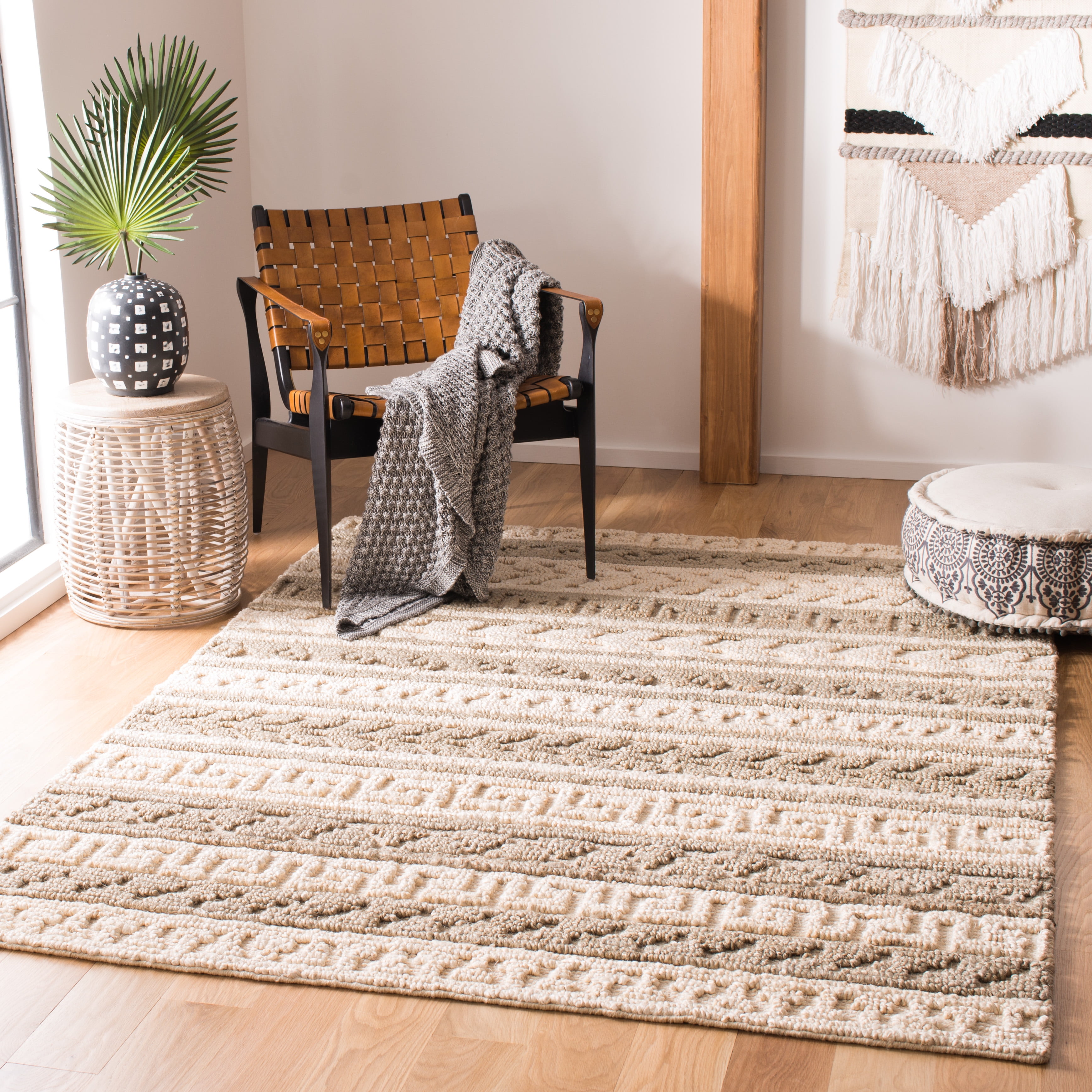 SAFAVIEH Natural Fiber Sonam Striped Geometric Jute Area Rug, Green/Ivory, 5' x 8'