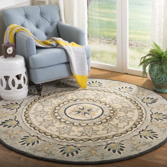 SAFAVIEH Novelty NOV606F Handmade Ivory / Grey Rug