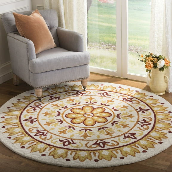 SAFAVIEH Novelty NOV607D Handmade Ivory / Gold Rug