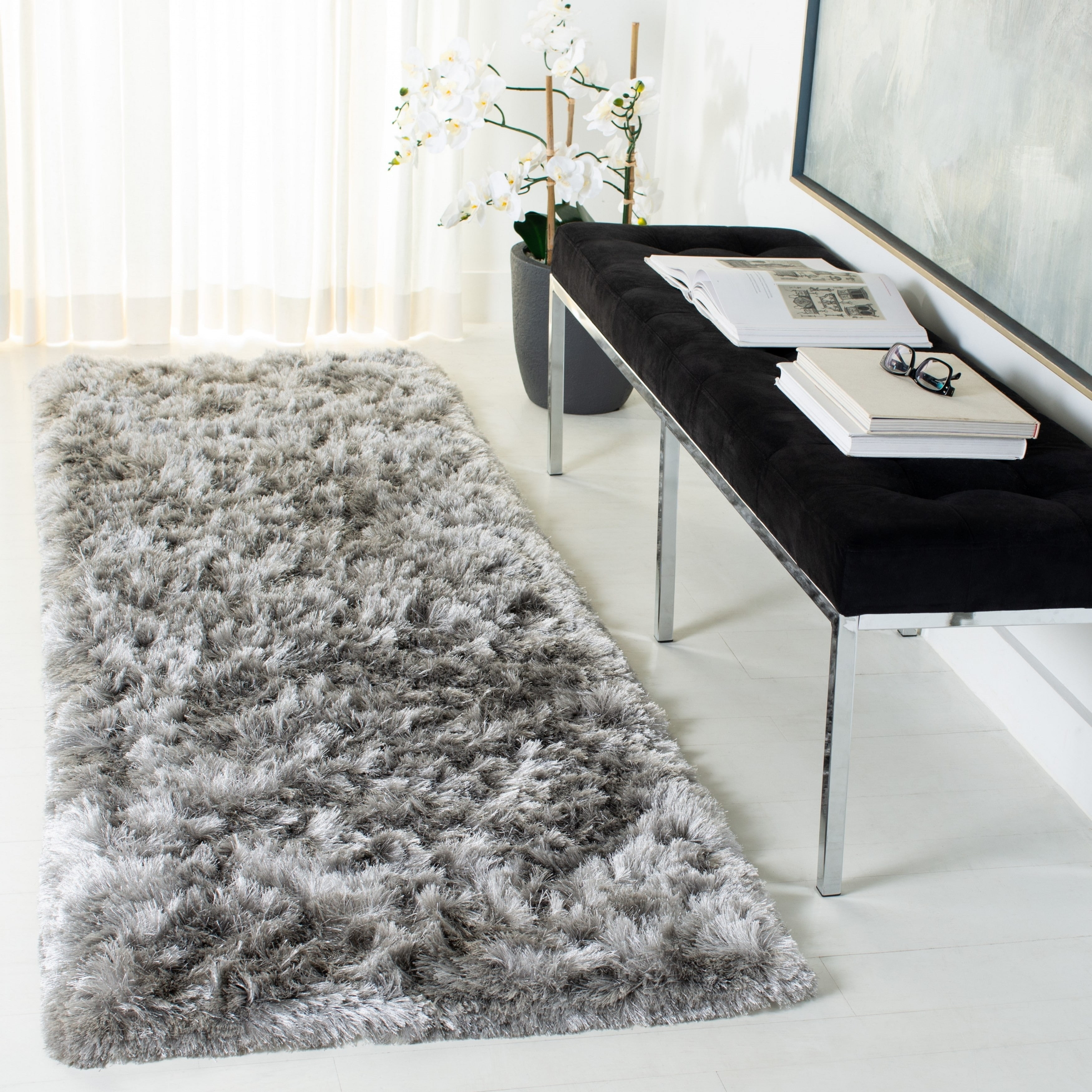 SAFAVIEH Ocean Trellis Solid Plush Polyester Shag Runner Rug, Silver, 2' x 6'