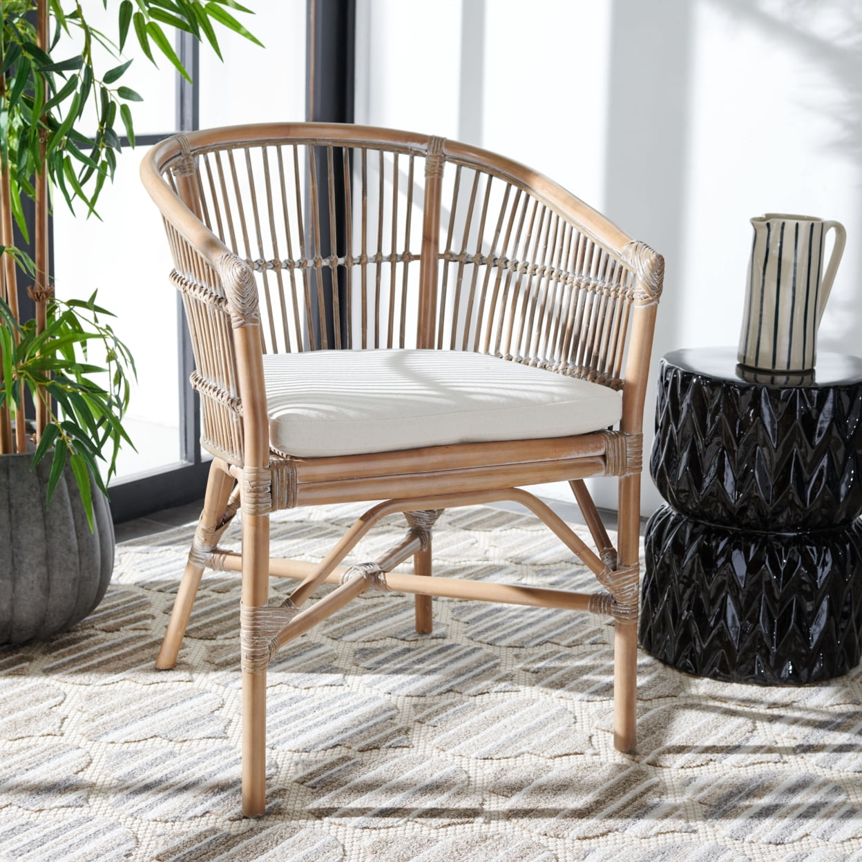 SAFAVIEH Olivia Rattan Accent Chair With Cushion White Washed / White ...
