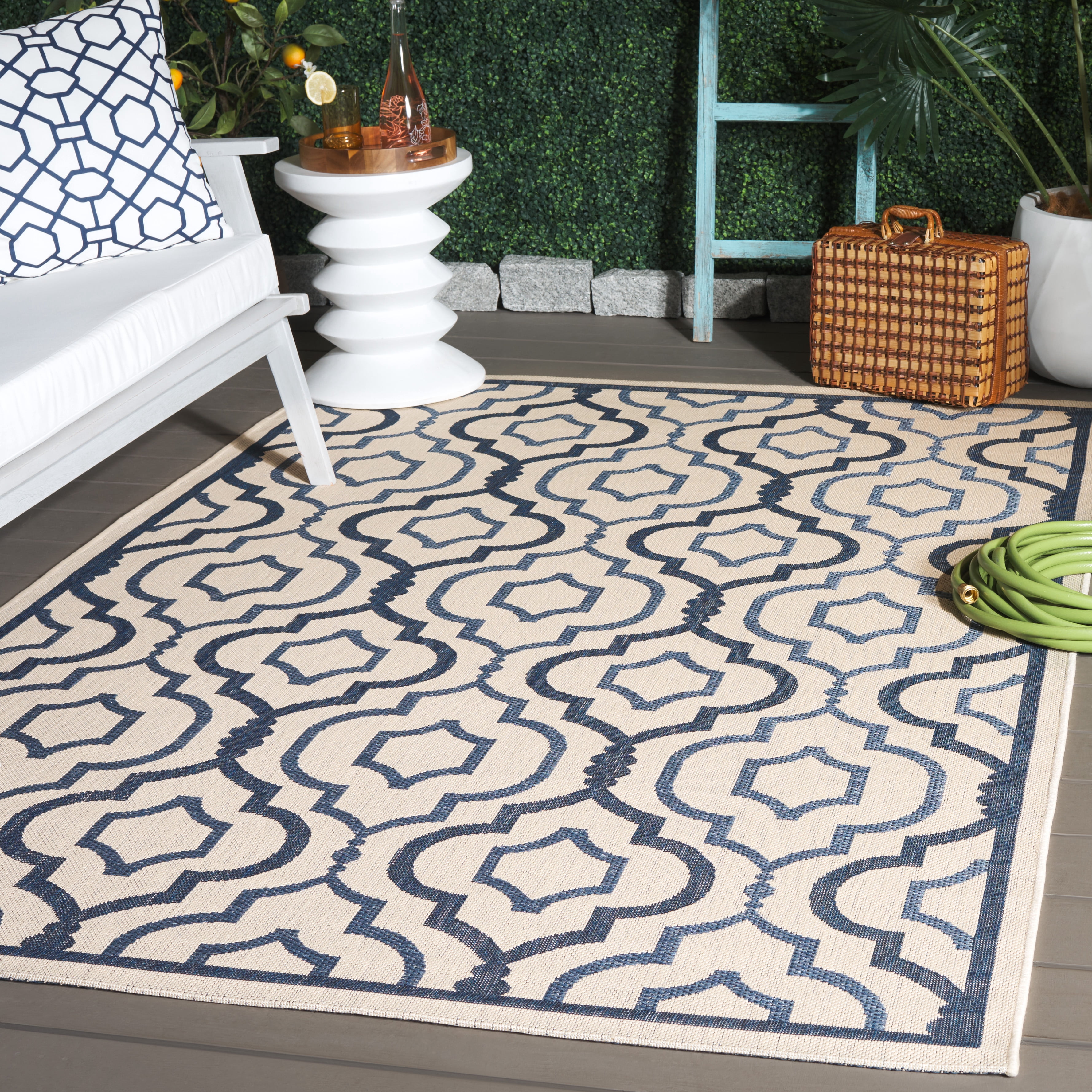 Safavieh Courtyard Bayon Geometric Indoor/Outdoor Area Rug, Beige/Navy, 8' x 11'