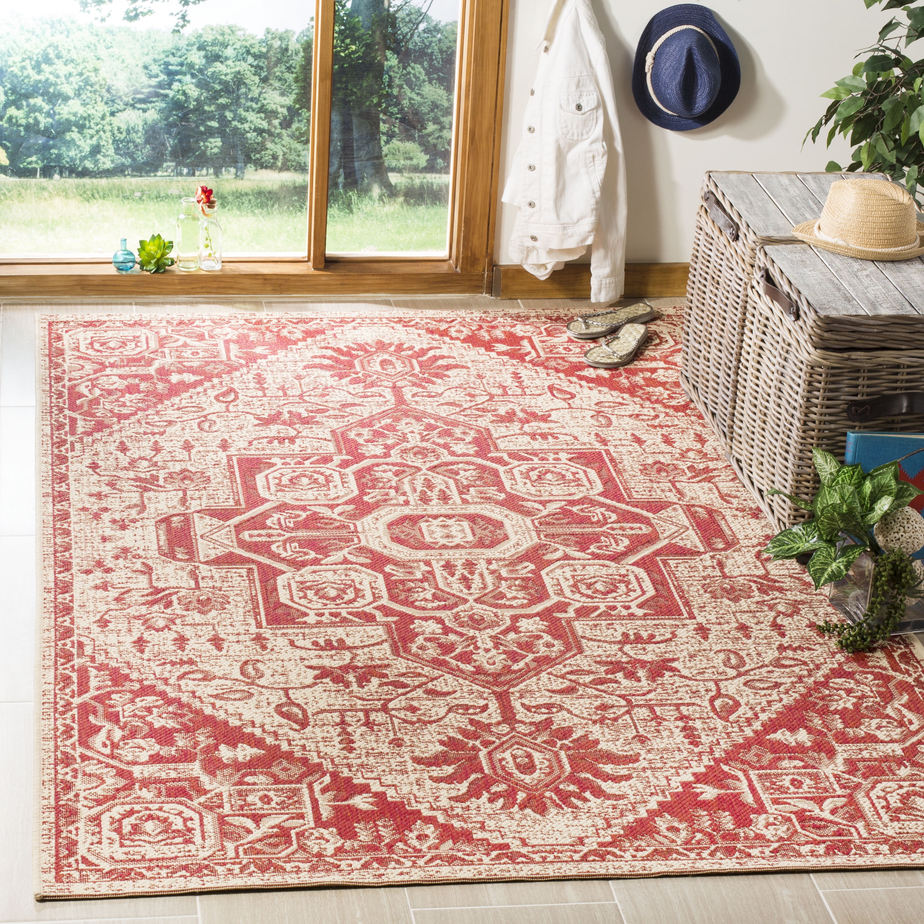 SAFAVIEH Outdoor LND138Q Linden Collection Red / Creme Rug - Walmart.com
