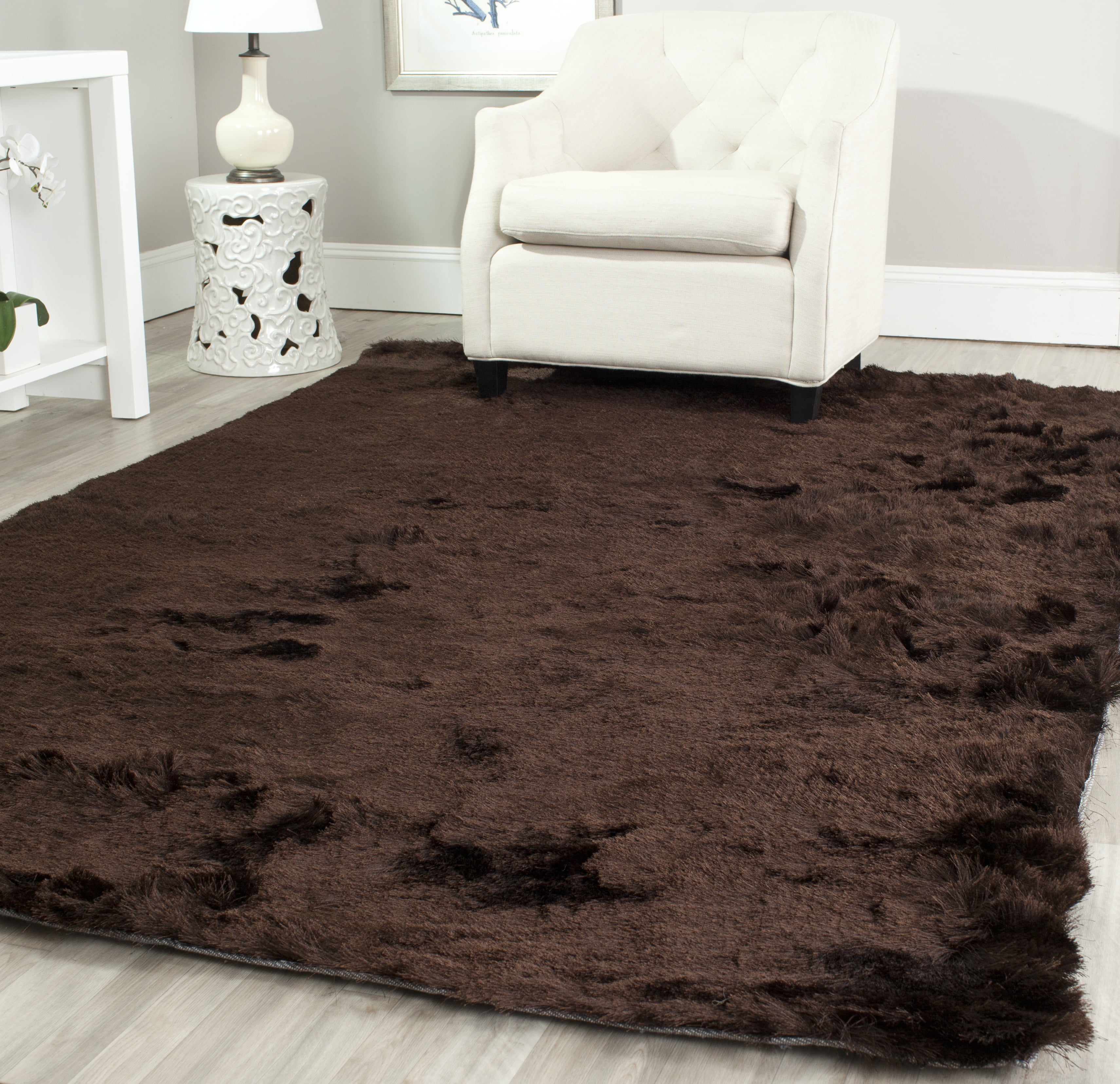 Handmade Chocolate Round Shag Fur Area Rug, 5' x 8'