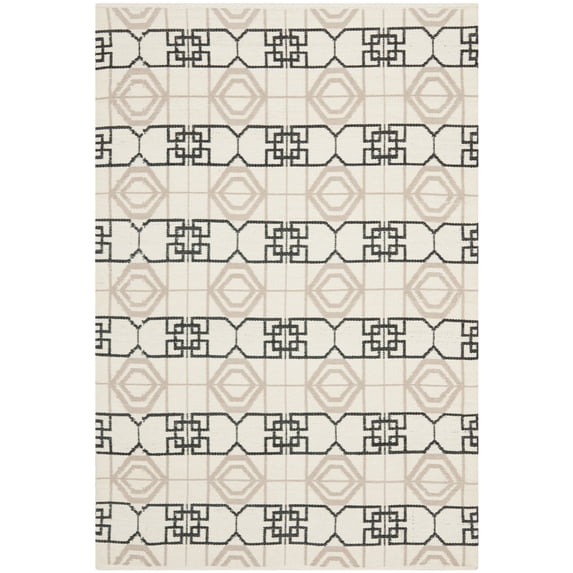 SAFAVIEH Patio TMF127C Handmade Black / Beige Rug