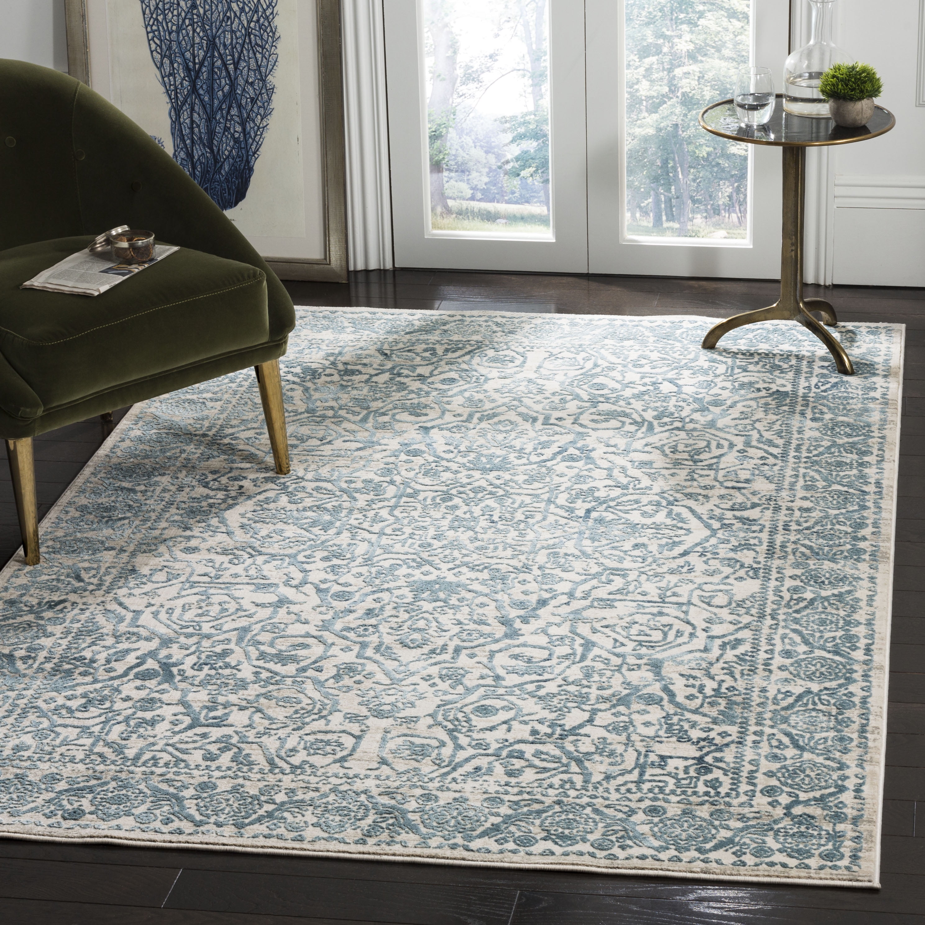 SAFAVIEH Princeton Xavier Floral Bordered Area Rug, Blue/Beige, 5'1" x 7'6"