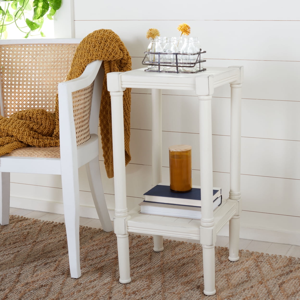 Colonial Charm 20" Distressed White Pine & Metal Accent Table