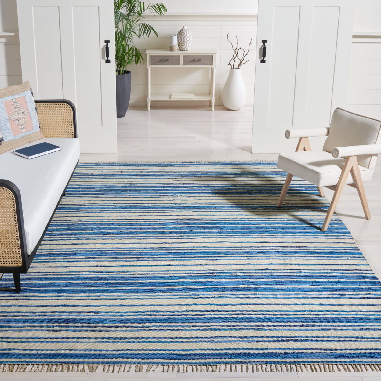 Handmade Ivory & Blue Stripe Cotton Round Area Rug - 5' x 8'