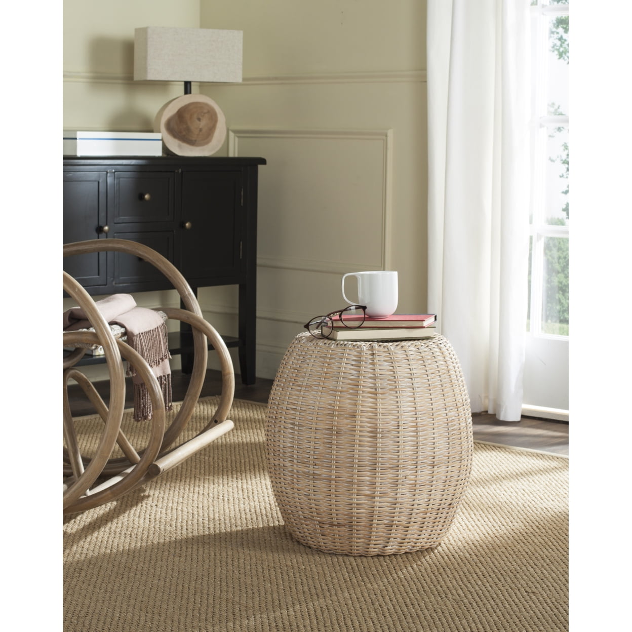 Whitewashed Rattan Table SAFAVIEH Remi Traditional Rattan End Table, White Washed - Walmart.com