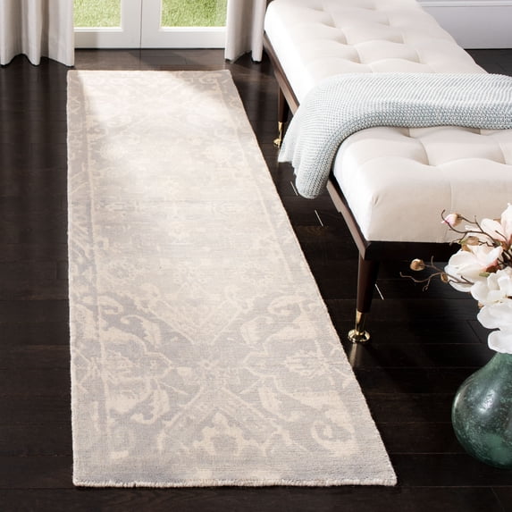 SAFAVIEH Restoration Vintage Eunice Border Wool Runner Rug, Light Grey/Ivory, 2'3" x 8'