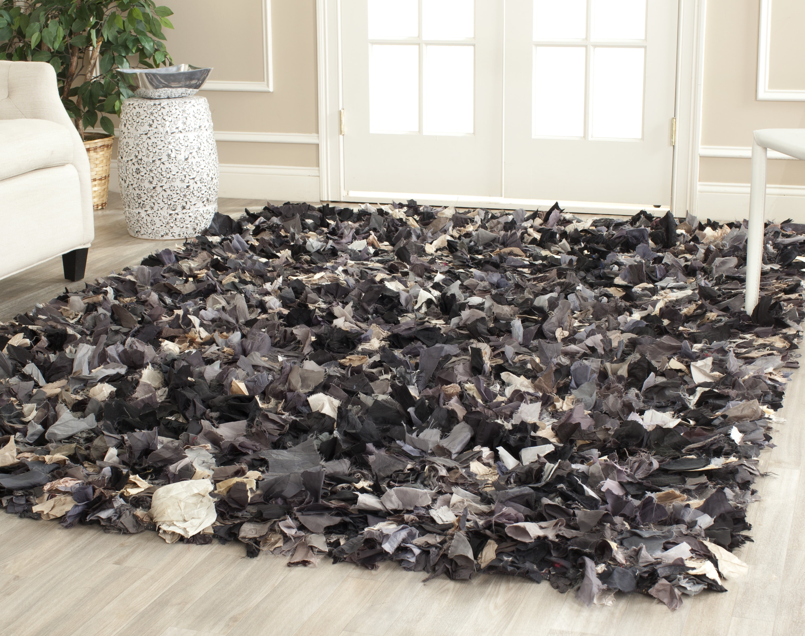 SAFAVIEH Rio Cassandra Confetti Polyester Shag Area Rug, Grey/Multi, 8' x 8' Square