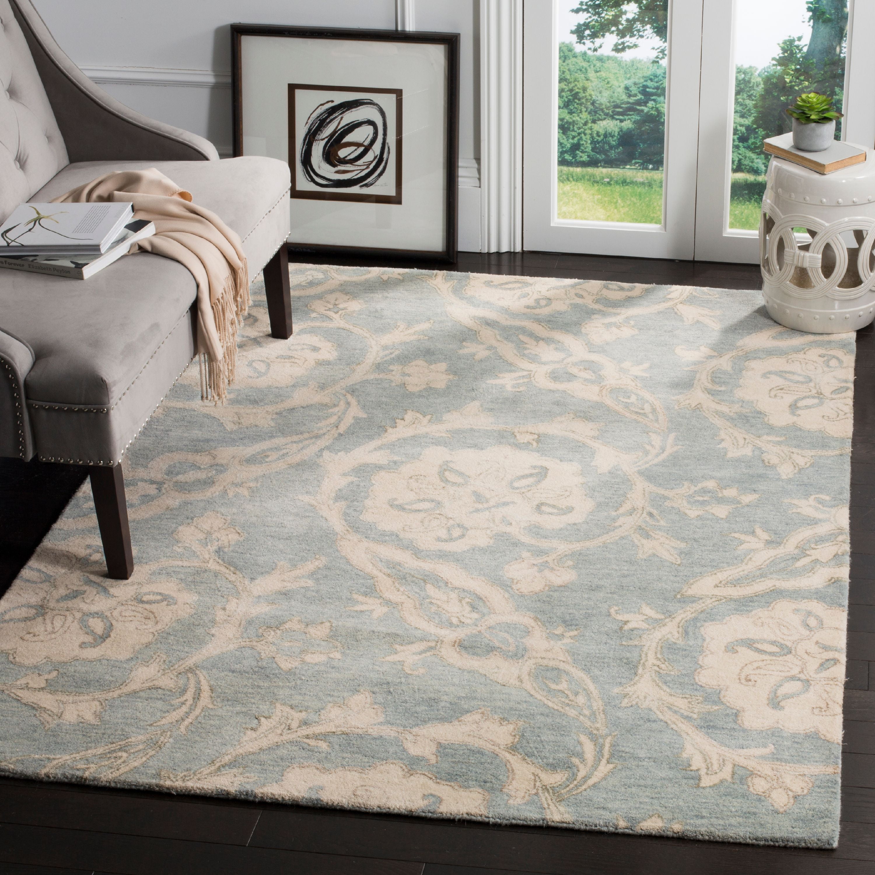 Roslyn ROS901 Hand Tufted Indoor Accent Rug - 4'x6' - Light Blue/Ivory - Safavieh
