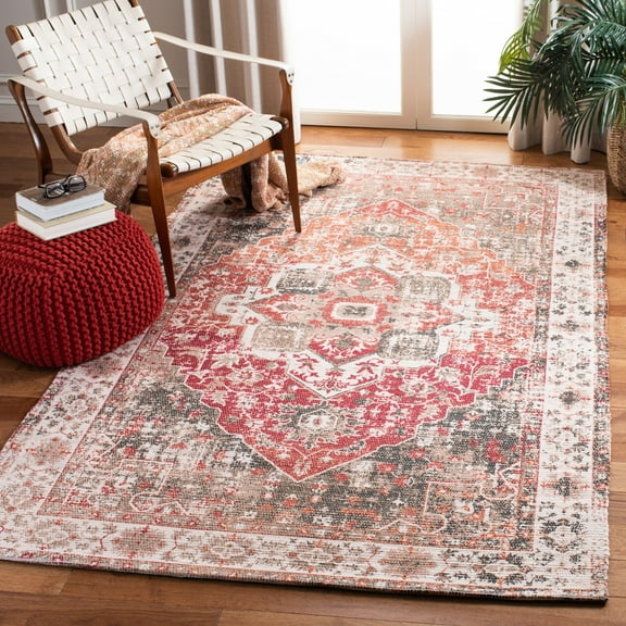 SAFAVIEH Saffron Claire Distressed Oriental Area Rug, Beige/Red, 4' x 6'