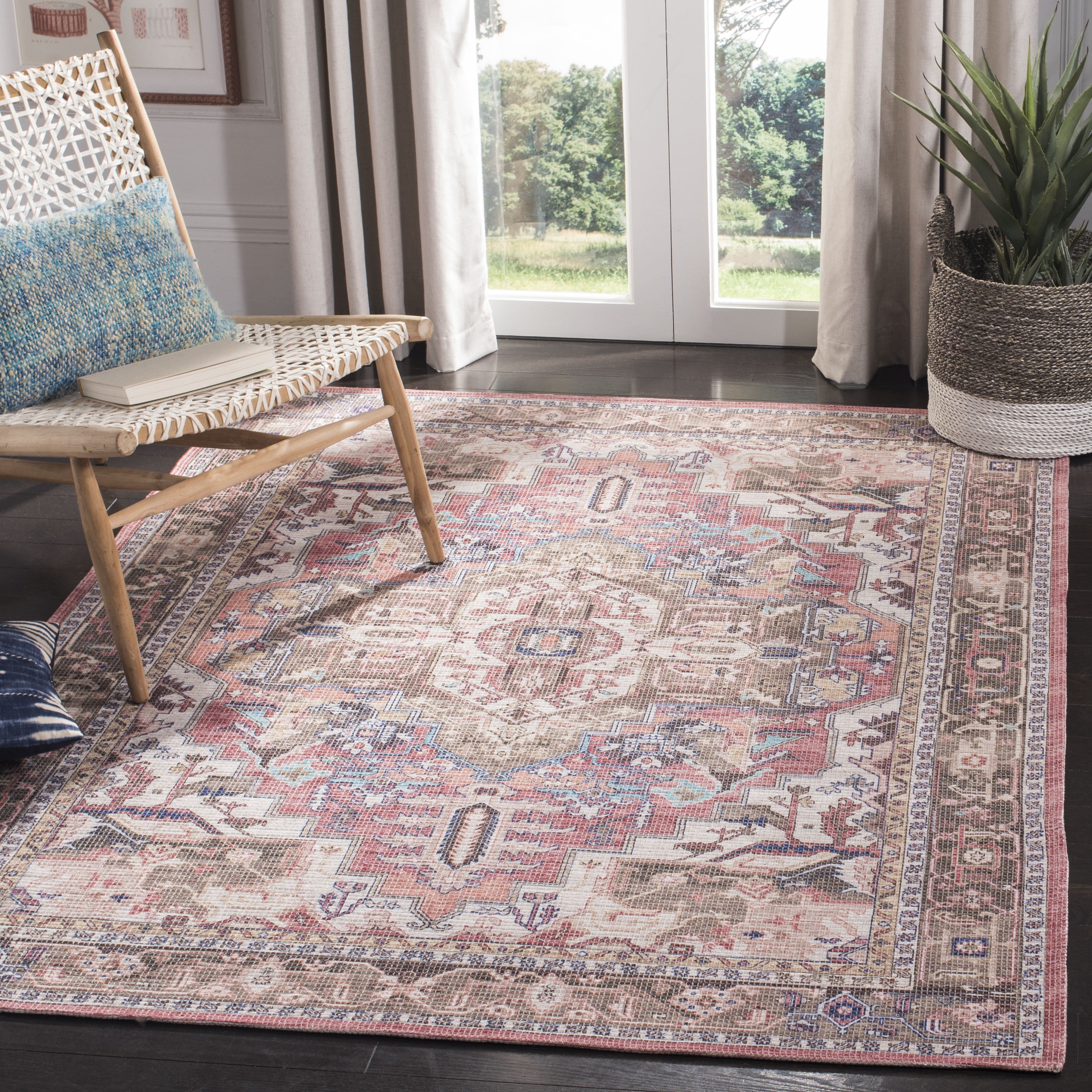 SAFAVIEH Saffron Donette Geometric Bordered Area Rug, Rust/Ivory, 5' x 8'