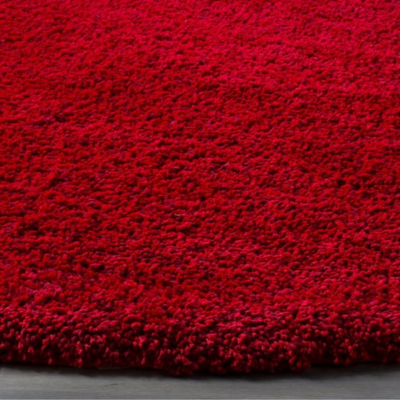 SAFAVIEH Santa Monica Chelsey Solid Shag Runner Rug, Red, 2'3" x 7'