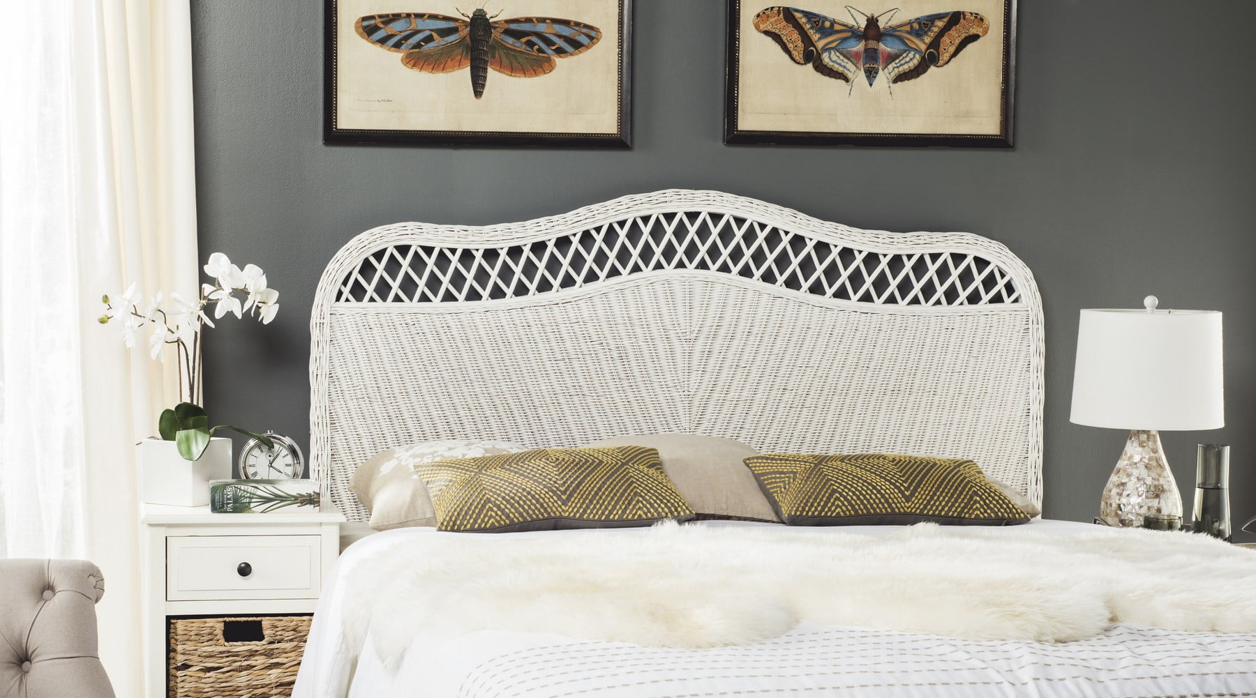 SAFAVIEH Sephina Rustic Coastal Rattan Headboard, Queen, White