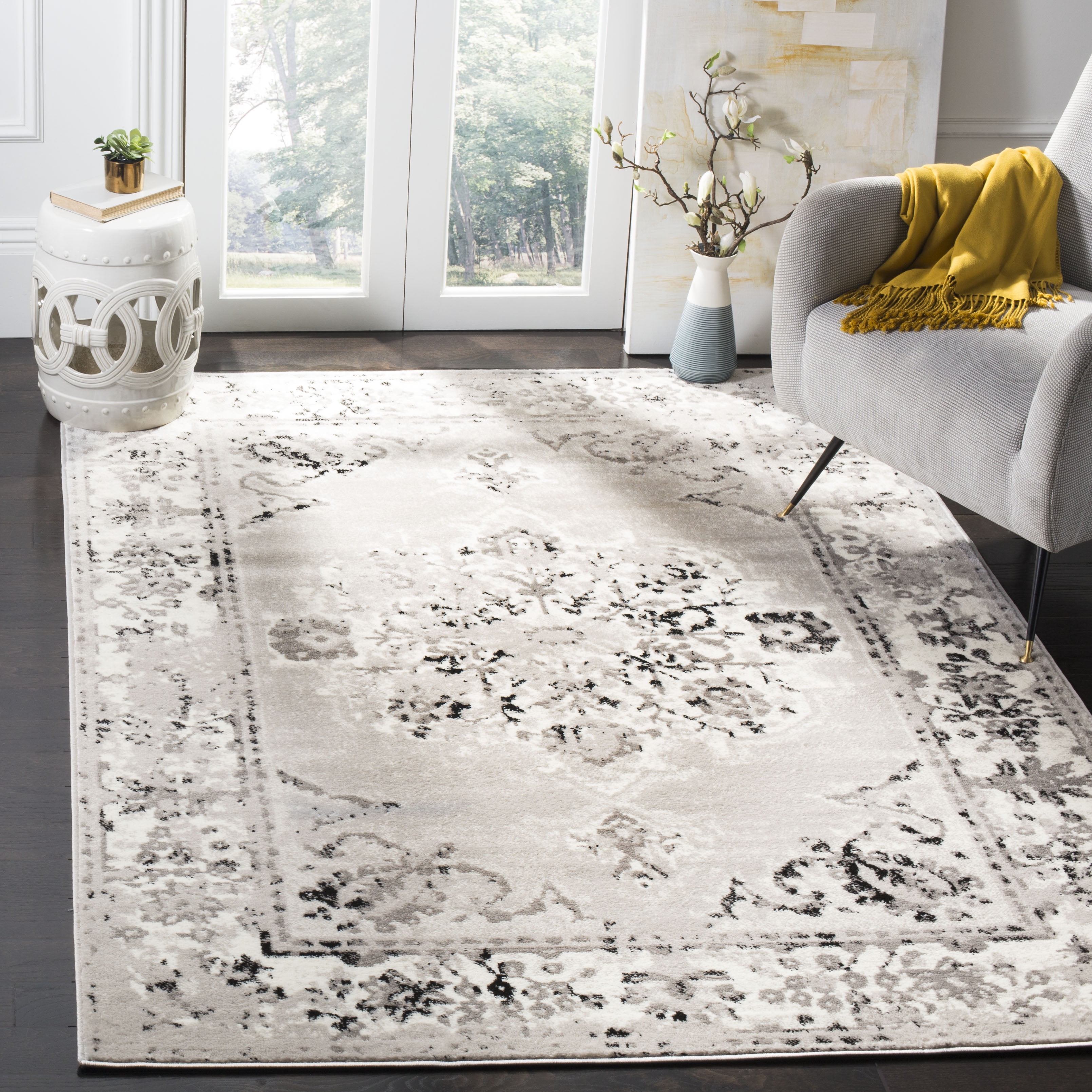 SAFAVIEH Skyler Collection SKY169K Grey / Ivory Rug