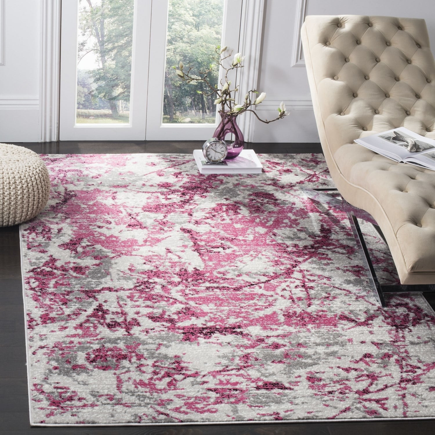 SAFAVIEH Skyler Joisse Distressed Area Rug, Pink/Ivory, 6'7" x 6'7" Round