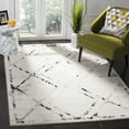 thumbnail image 1 of SAFAVIEH Skyler Leontyne Geometric Area Rug, Ivory/Grey, 4' x 6', 1 of 8