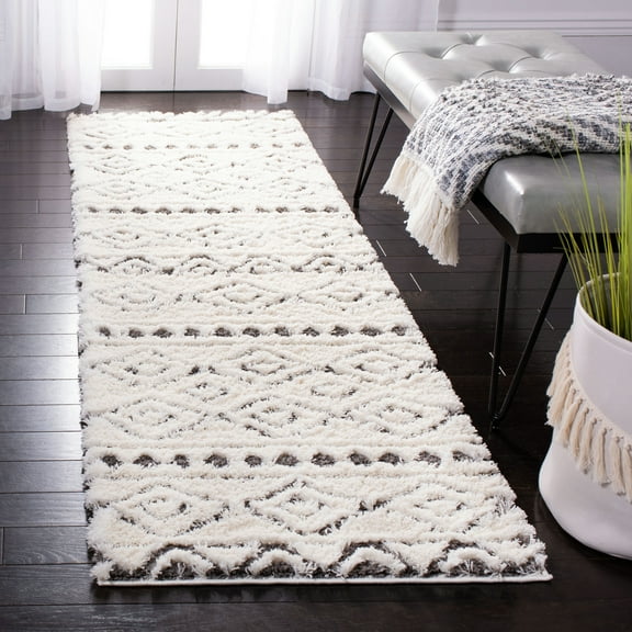 SAFAVIEH Sparta Siomha Geometric Polyester Shag Runner Rug, Ivory/Grey, 2'3" x 8'