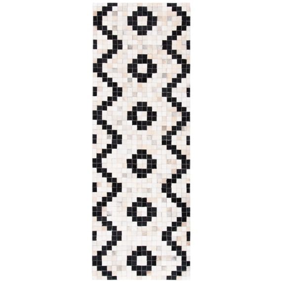 SAFAVIEH Studio Leather Creighton Geometric Runner Rug, Ivory/Black, 2'3" x 7'