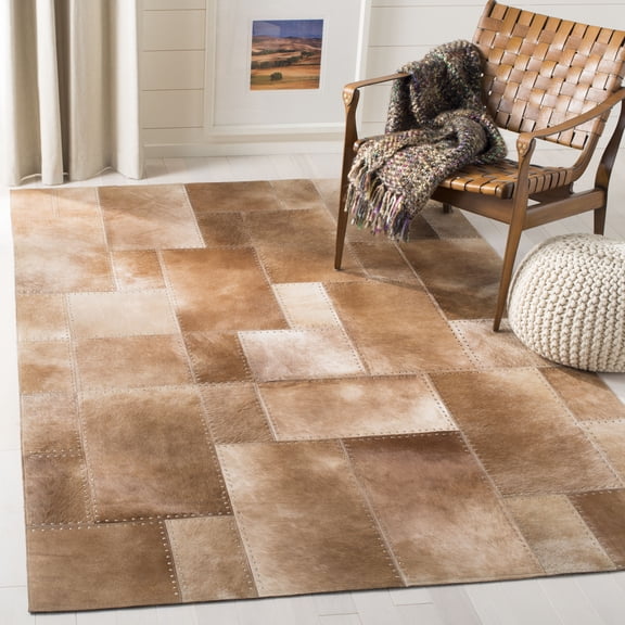 SAFAVIEH Studio Leather Juniper Geometric Area Rug, Beige, 4' x 6'