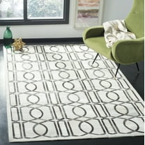 SAFAVIEH Studio Leather Sheeva Geometric Area Rug, Ivory/Grey, 8' x 10'