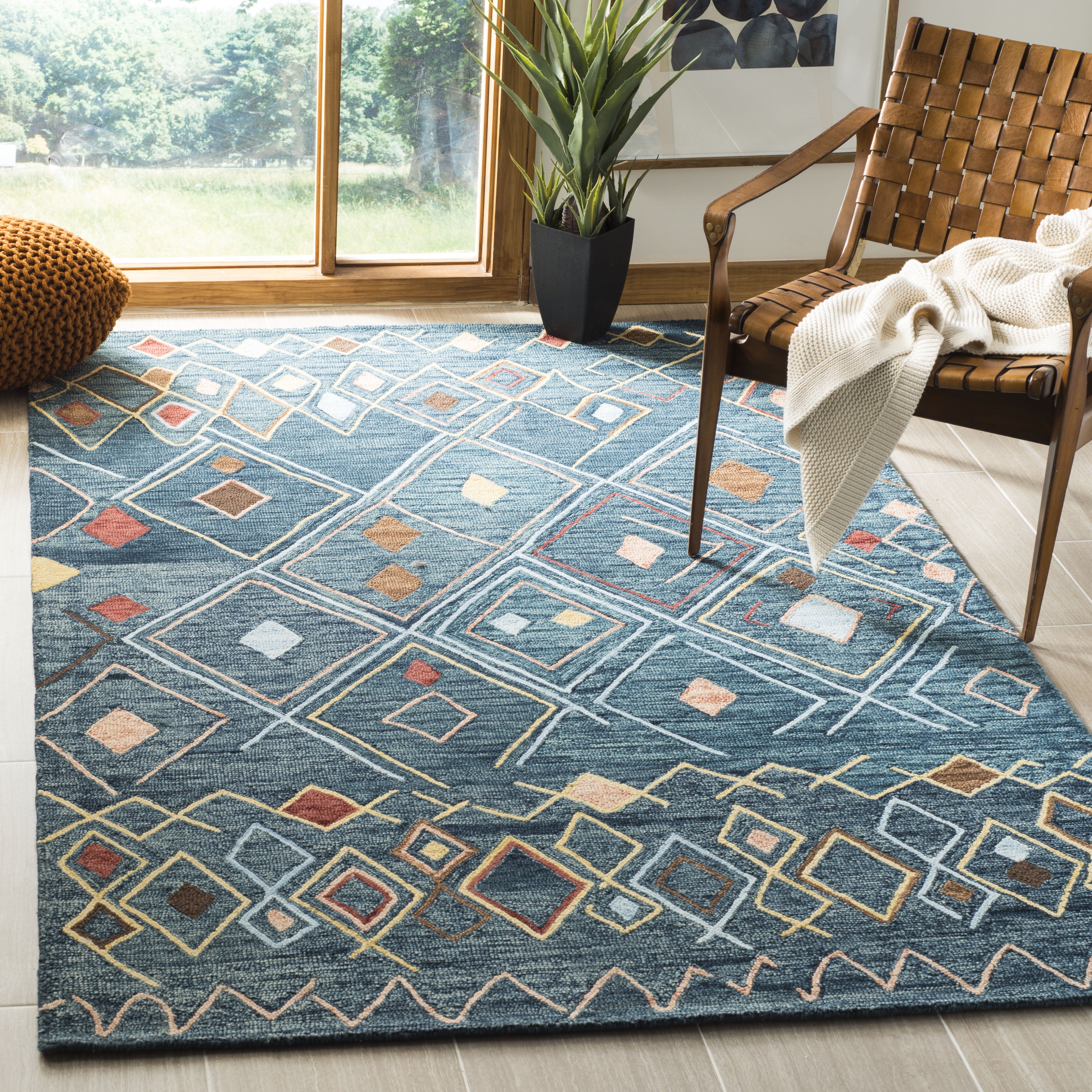 Handmade Blue Wool 8' x 10' Floral Area Rug