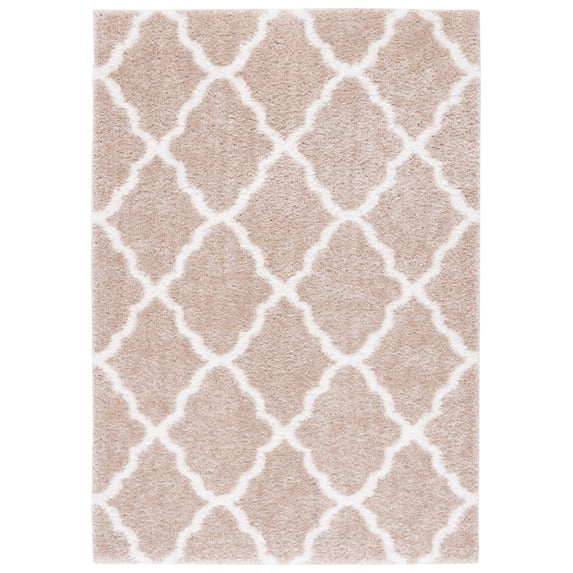 SAFAVIEH Tahoe Gerald Quatrefoil Shag Area Rug, 5' x 7', Beige/White