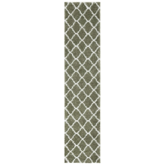 SAFAVIEH Tahoe Gerald Quatrefoil Shag Runner, 2' x 9', Sage/White