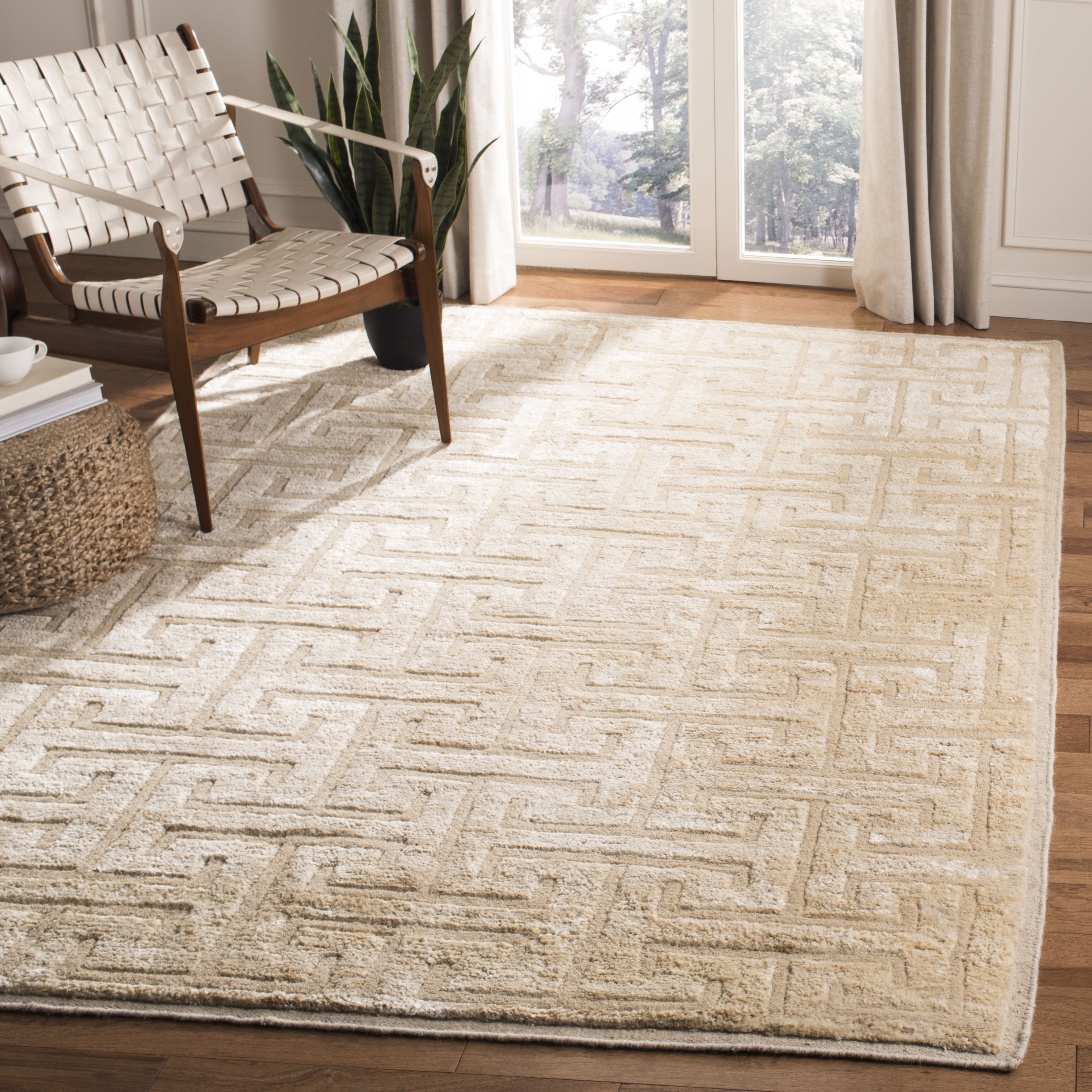 SAFAVIEH Tangier Dean Geometric Area Rug, Ivory/Beige, 9' x 12