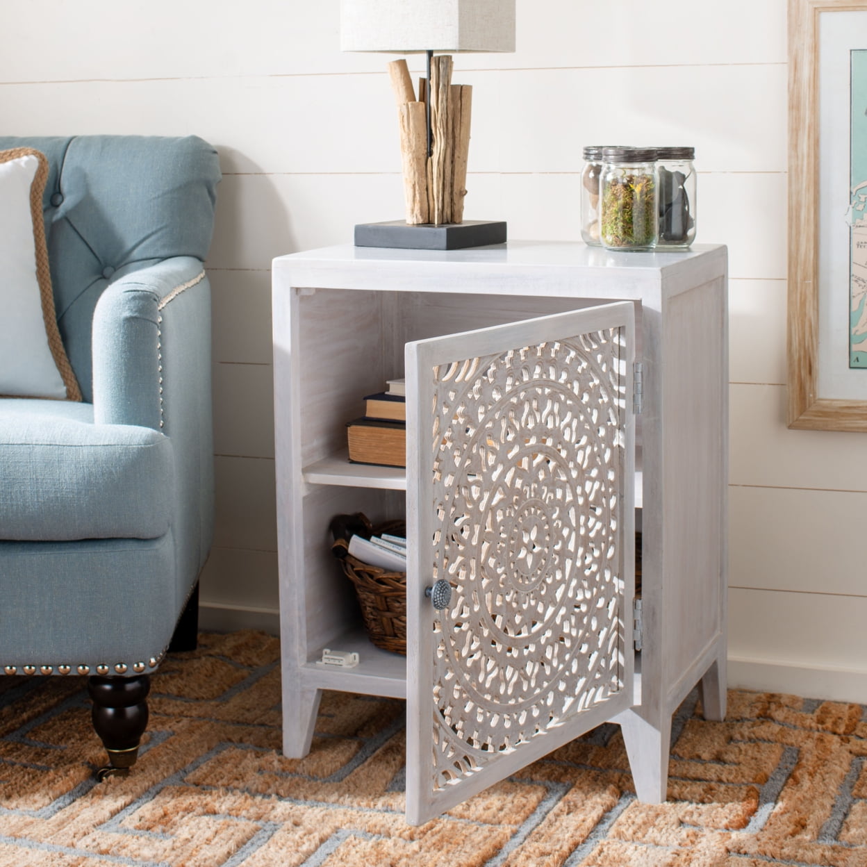 Safavieh thea single door carved nightstand deals