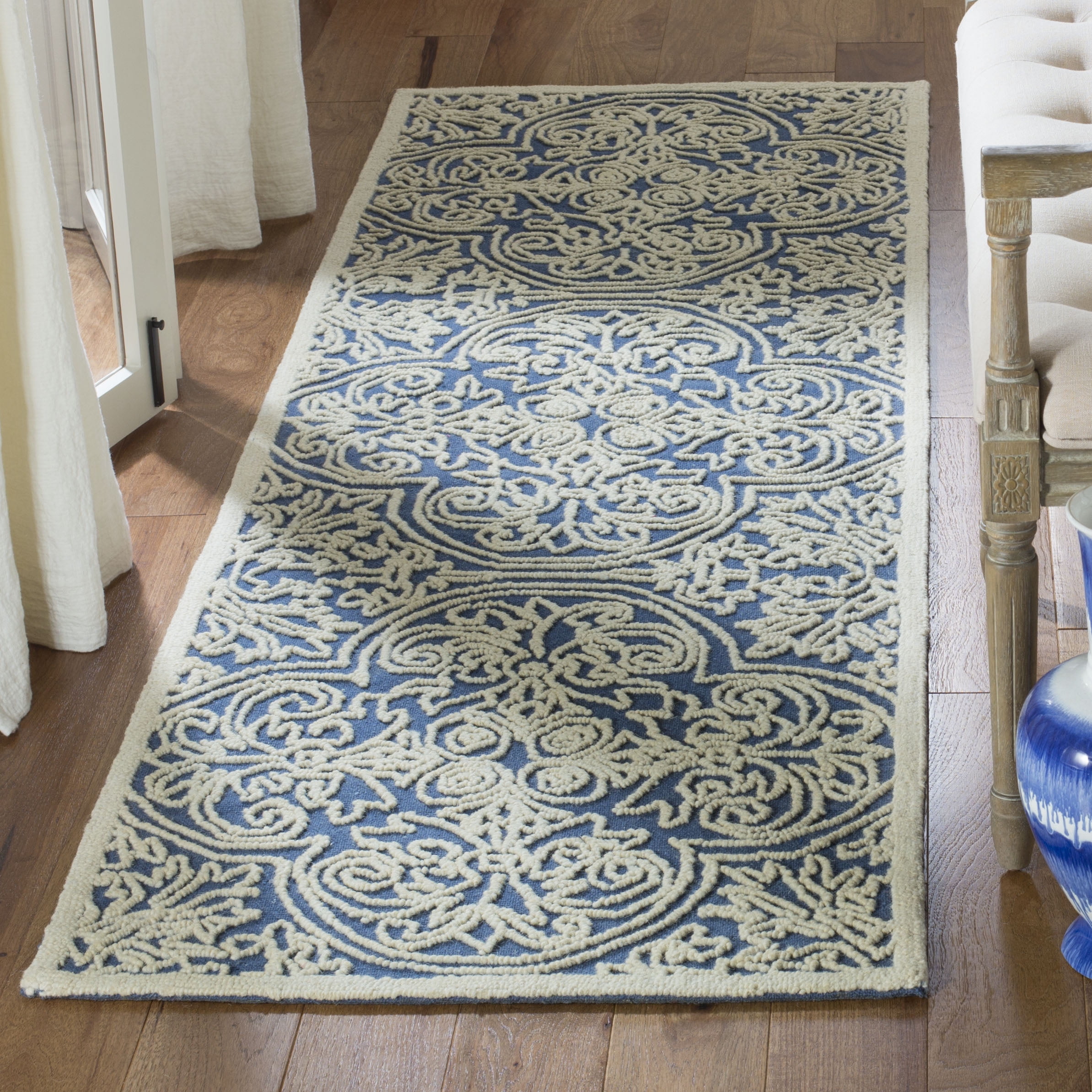 SAFAVIEH Trace Burton Geometric Wool Runner Rug, Blue/Ivory, 2'3" x 8'