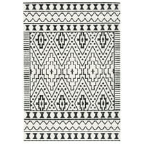 SAFAVIEH Tulum Brooks Geometric Area Rug, 5'5" x 7'7", Ivory/Black