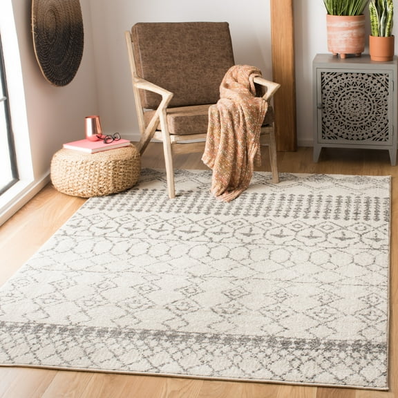 SAFAVIEH Tulum Coriander Moroccan Geometric Area Rug, Ivory/Grey, 4' x 6'