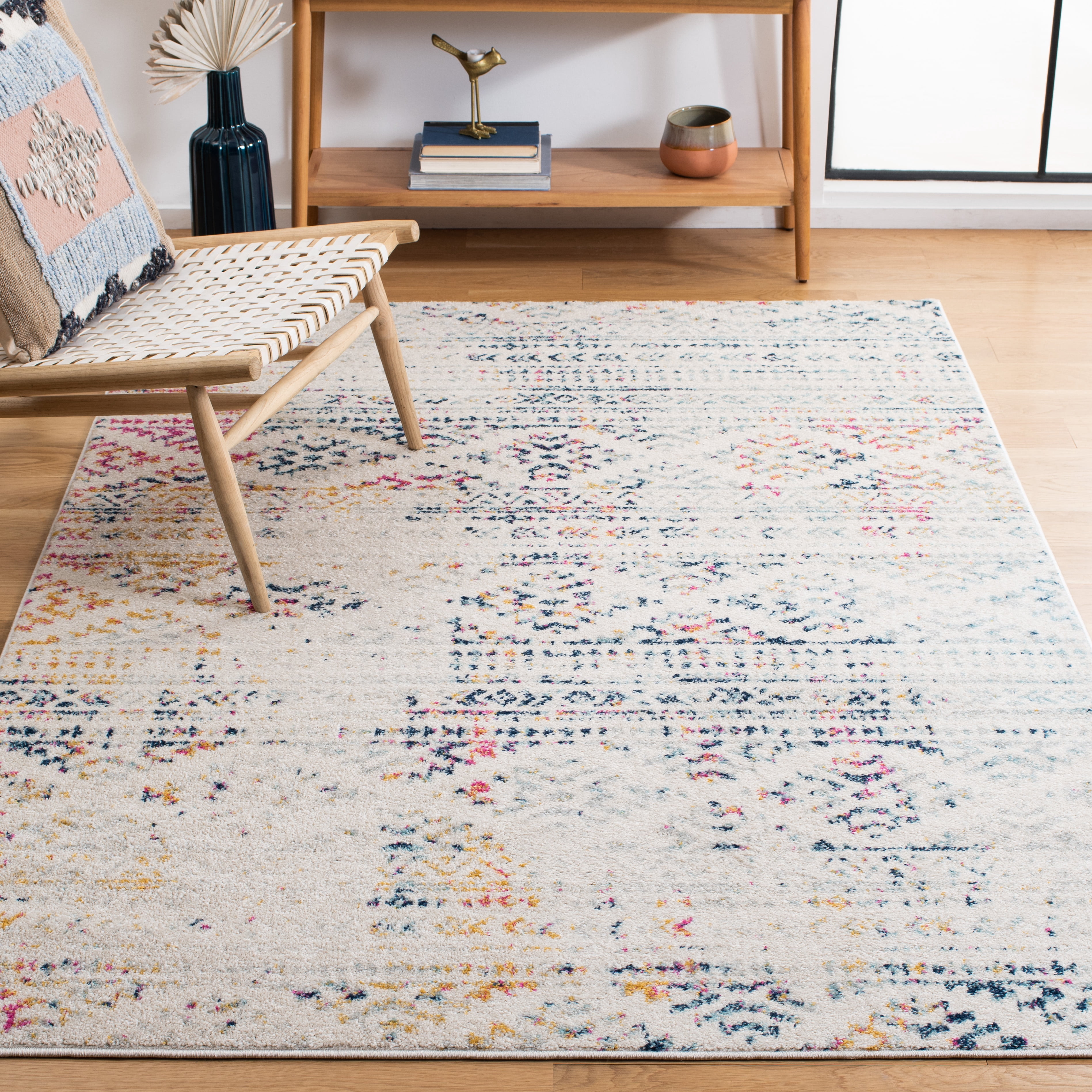 Safavieh Tulum Lakisha Oriental Area Rug, Ivory/Blue, 5' x 5' Square