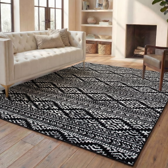 Safavieh Tulum Lakisha Oriental Area Rug, Black/Ivory, 6' x 9'