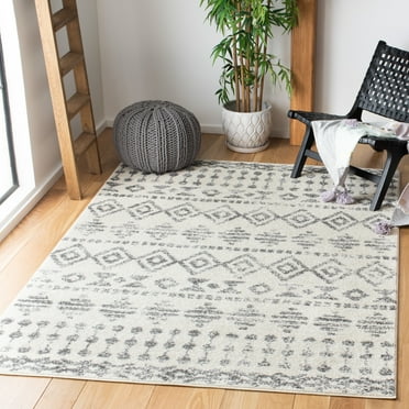 SAFAVIEH Tulum Leanna Distressed Geometric Area Rug, Ivory/Grey, 4'5" x 6'5"
