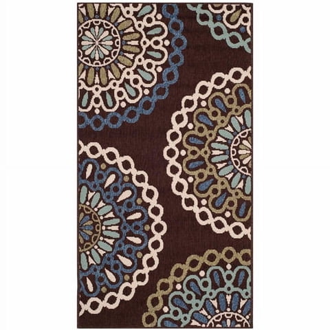 SAFAVIEH Veranda Axum Geometric Indoor/Outdoor Area Rug, 4' x 5'7", Chocolate/Blue