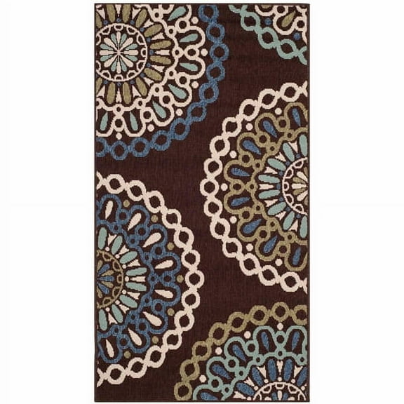 SAFAVIEH Veranda Axum Geometric Indoor/Outdoor Area Rug, 4' x 5'7", Chocolate/Blue