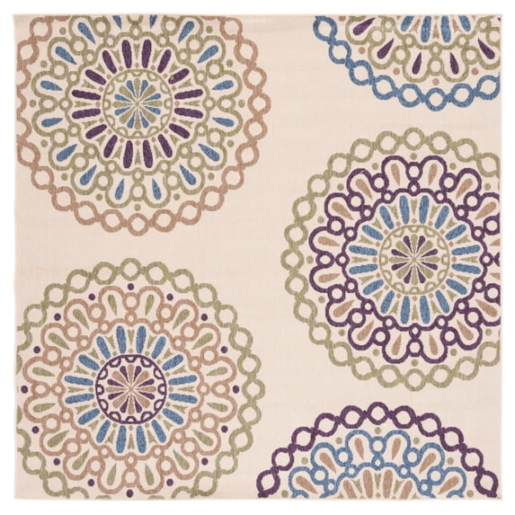 SAFAVIEH Veranda Axum Geometric Indoor/Outdoor Area Rug, Cream/Green, 6'7" x 6'7" Square
