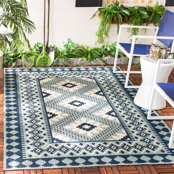 SAFAVIEH Veranda Magna Southwestern Indoor/Outdoor Area Rug, 5'3" x 7'7", Ivory/Blue