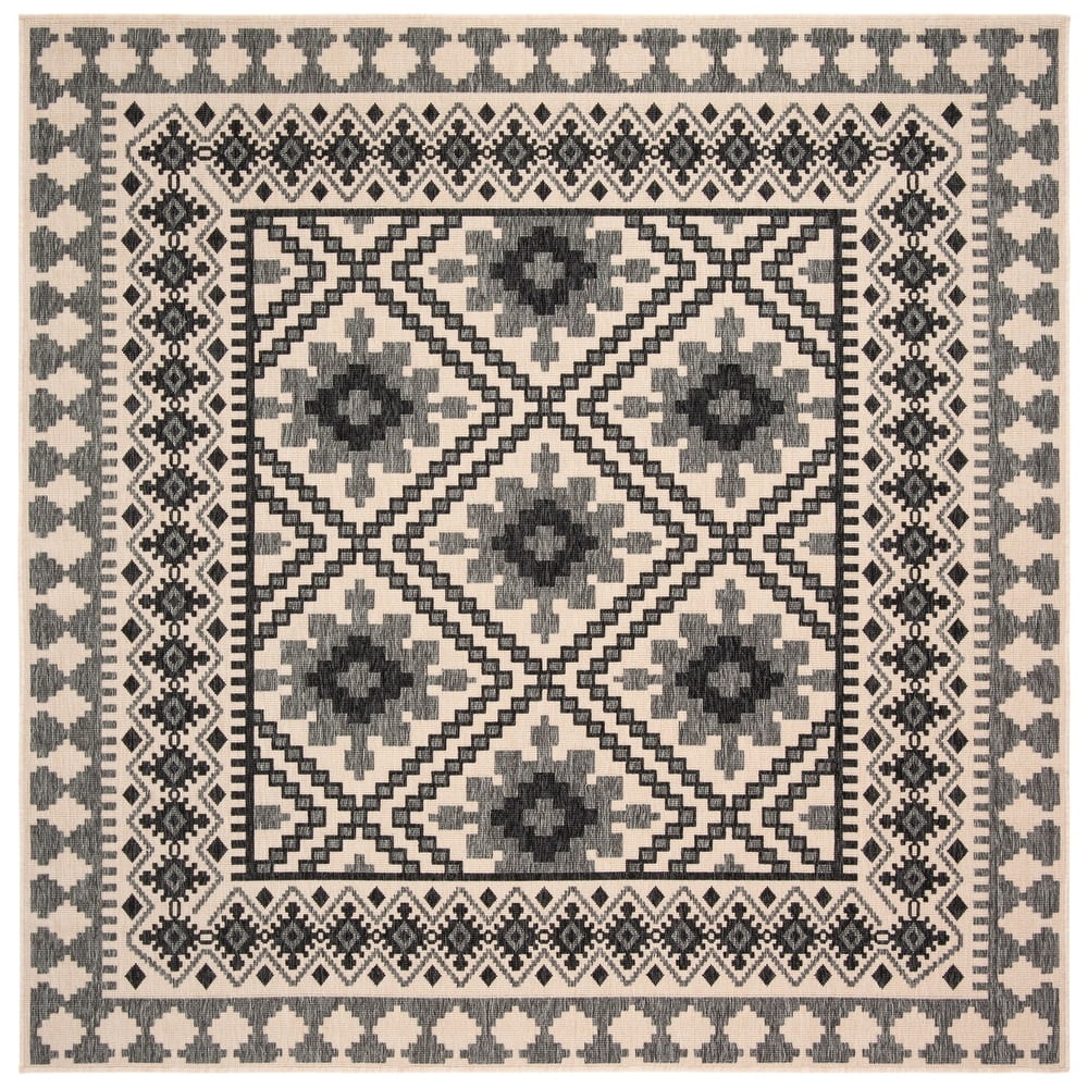 SAFAVIEH Veranda Magna Southwestern Indoor/Outdoor Area Rug, 6'7