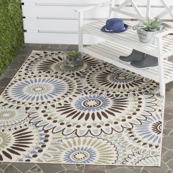 SAFAVIEH Veranda Petra Geometric Indoor/Outdoor Area Rug, 5'3" x 5'3" Square, Cream/Blue