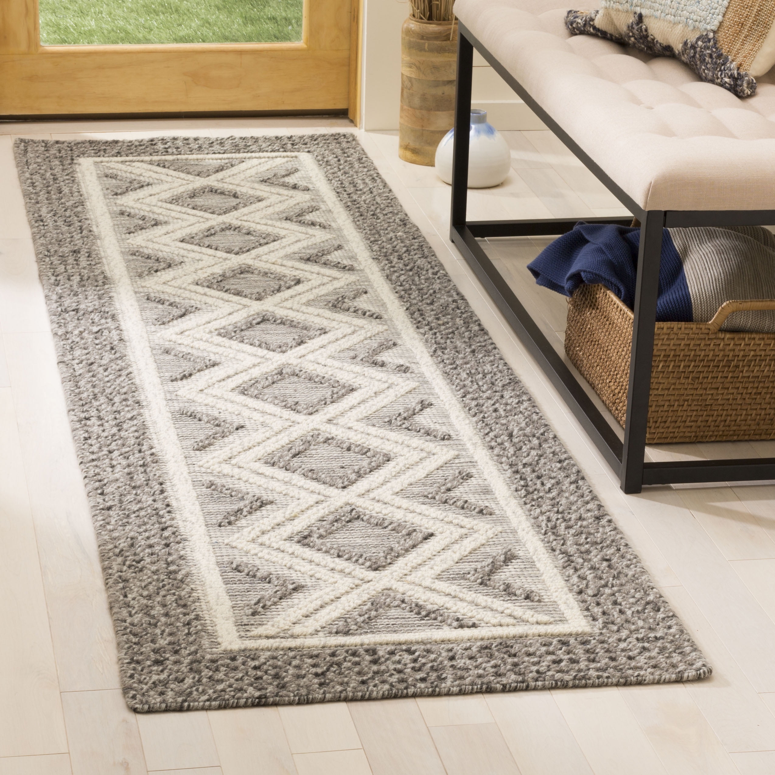 SAFAVIEH Vermont Hyde Geometric Runner Rug, Grey/Ivory, 2'3" x 6'