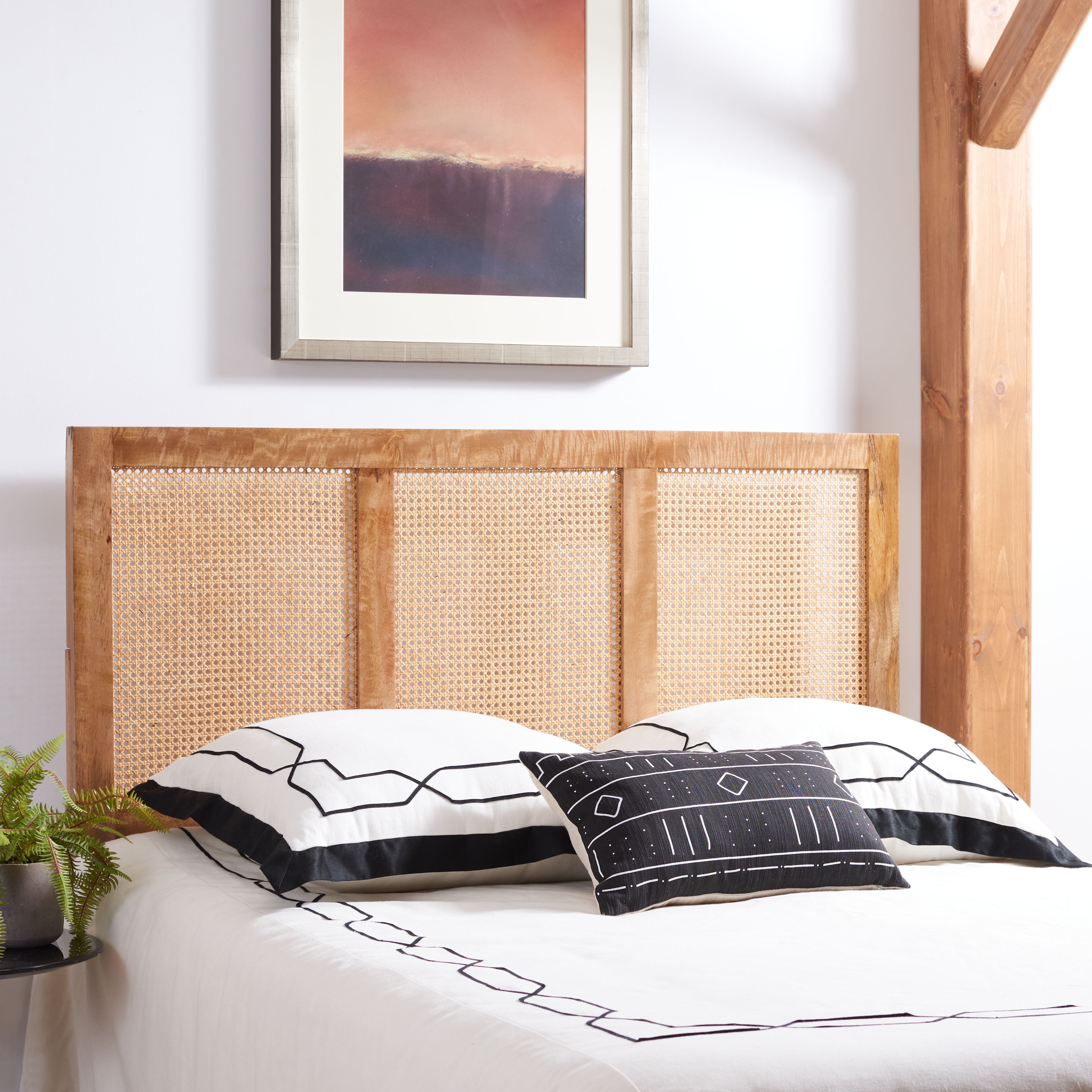 SAFAVIEH Vienna Cane Farmhouse Wood Headboard Queen Natural